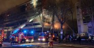 Paris'te bir binada patlama: yaralılar var