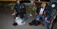 Polis şüpheli kovalamacası sulama kanalında son buldu