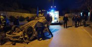 Polisin 'dur' ihtarına uymayan sürücü kaza yaptı