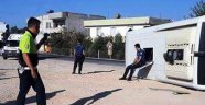 Polisleri taşıyan midibüs devrildi: 10 polis yaralı