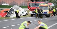 Polonya'da feci kaza: 2 ölü, 27 yaralı