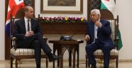 Prens William Mahmud Abbas ile görüştü