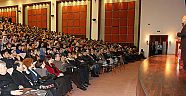 Kılıç, Hoşgörü Üzerine Konferans Verdi