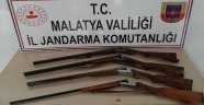 Ruhsatsız 4 Av Tüfeği ele geçirildi