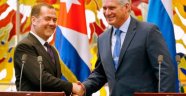 Rusya Başbakanı Medvedev'den Küba ziyareti