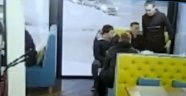 Rusya'da iş görüşmesinde sinirlenen şahıs ortağına ateş etti
