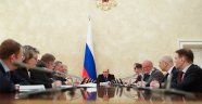 Rusya'da 65 yaş üstü vekiller evden çalışacak