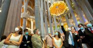 Sagrada Familia Bazilikası yeniden açıldı