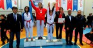 Şahinbey Taekwondo takımı, final müsabakalarında 2 altın madalya kazandı