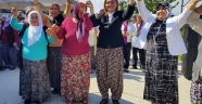 Şalvarlı kadın aday: 'Şalvarla Meclis'e gireceğim'