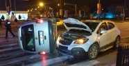 Samsun'da kavşakta trafik kazası: 2 yaralı