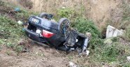 Samsun'da otomobil menfeze uçtu: 2 ölü 2 yaralı