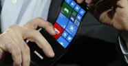 Samsung, bükülebilir telefon için tarih verdi