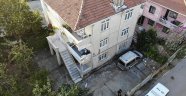 Sancaktepe'de çatlaklar oluşan 2 katlı bina boşaltıldı