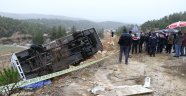 Şarampole devrilen midibüste 1 kişi öldü 27 kişi yaralandı