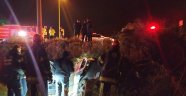 Şarampole devrilen otomobil sürücüsü yaralı kurtarıldı