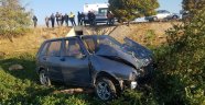 Şarampole inen otomobil ağaca çarptı: 5 yaralı