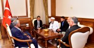 Şehit Ailelerinden Vali Baruş'a Ziyaret
