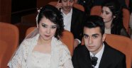 Sevgililer Günü'nde evlendiler