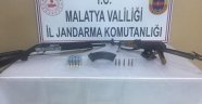 Silahlar ele geçirildi: 1 gözaltı
