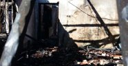 Sobadan çıkan yangın evi kül etti