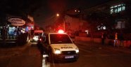 Sokak ortasında abi kardeşe silahlı saldırı: 1 ölü 1 yaralı