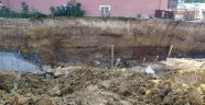 Sultanbeyli'de toprak kayması: 1 işçi yaralandı
