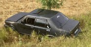Sungurlu'da otomobil tarlaya uçtu: 2 yaralı