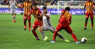 Süper Lig: Yeni Malatyaspor: 0 - Galatasaray: 1 (İlk yarı)