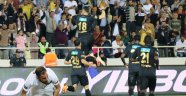 Süper Lig: Yeni Malatyaspor: 2 - Denizlispor: 0 (İlk yarı)