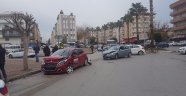 Sürücü adayı aracına otomobil çarptı: 1 yaralı