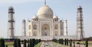 Taç Mahal'in minaresi yıkıldı