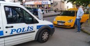 Taksiciler arasında silahlı kavga: 1 yaralı