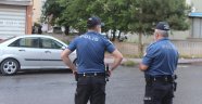 Tartıştığı eşini av tüfeğiyle vurdu