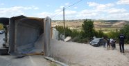 Tekirdağ'da hafriyat kamyonu devrildi: 1 yaralı