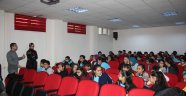 "Teknoloji Bağımlılığı" konferansı düzenlendi