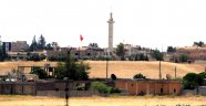 Telabyad'a iki Türk bayrağı asıldı