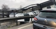 Tır devrildi sıfır kilometre araçlar hurdaya döndü