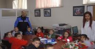 Toplum Destekli Polislik Şube Müdürlüğü'nün Minik Ziyaretçileri