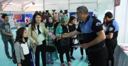 Toplum Destekli Polislik Şube Müdürlüğünden bilinçlendirme standı