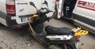 Tosya'da motosiklet minibüsle çarpıştı: 1 yaralı