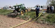 Traktörü temizlemek isterken canından oldu