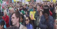 Trump, İrlanda'da protesto edildi