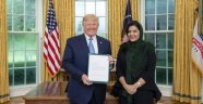 Trump Suudi Arabistan'ın ilk kadın büyükelçisini kabul etti