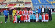 U13 Futbol Altyapı Gelişim Turnuvası 1. Kademe Adana'da sona erdi