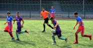 U14 Türkiye şampiyonası 2. kademe müsabakalarında heyecan sürüyor