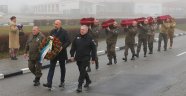 Ukrayna, 7 Kızıl Ordu askerinin naaşını Rusya'ya teslim etti