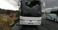 Uşak'ta seyir halindeki otobüs yanarak kullanılmaz hale geldi