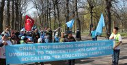 Uygur Türkleri Stockholm'de Çin'i protesto etti