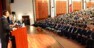 Vali Toprak,"Geleceğin İnşasında İmam Hatip Okulları" konulu sempozyuma katıldı
